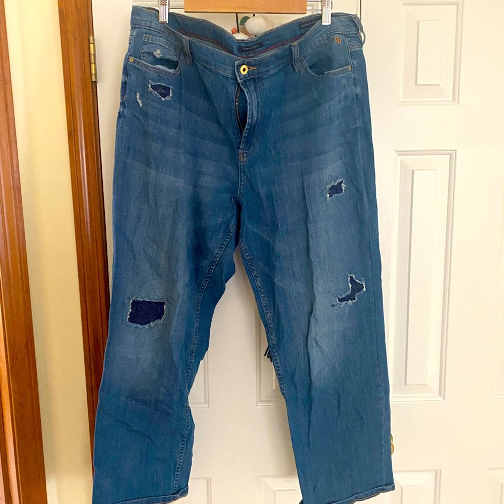 Closet clear out 🎉🎉  Boyfriend Jeans